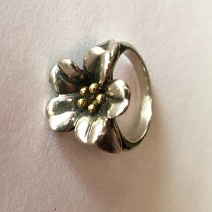 James Avery Retired April Flower Ring